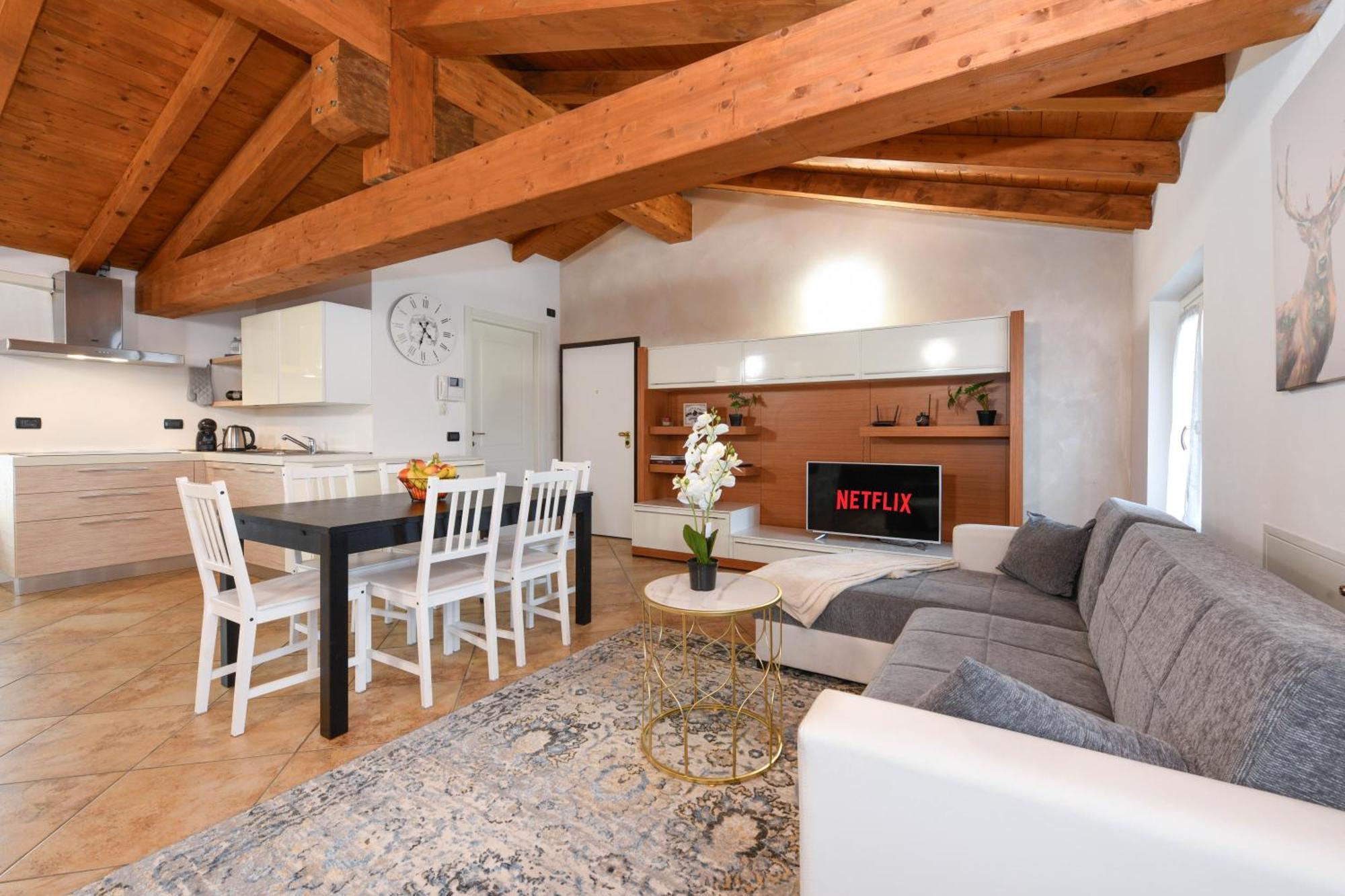 Wendy Apartment- Twobedroom & Pool & Parkprivatefree & Sports Desenzano del Garda Exterior foto